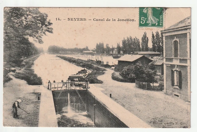 NEVERS - Nevre - CPA 58 - Canal de la Junction Peniche Lock - Color Card