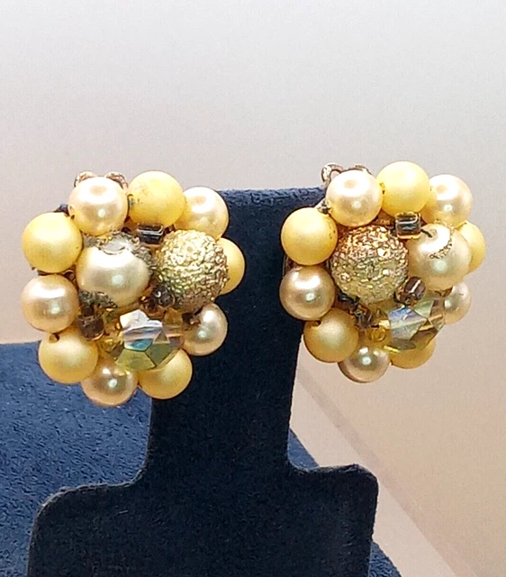 Vintage 1960s Japan Yellow Bead and Pearl Cluster Clip On Earrings 1"