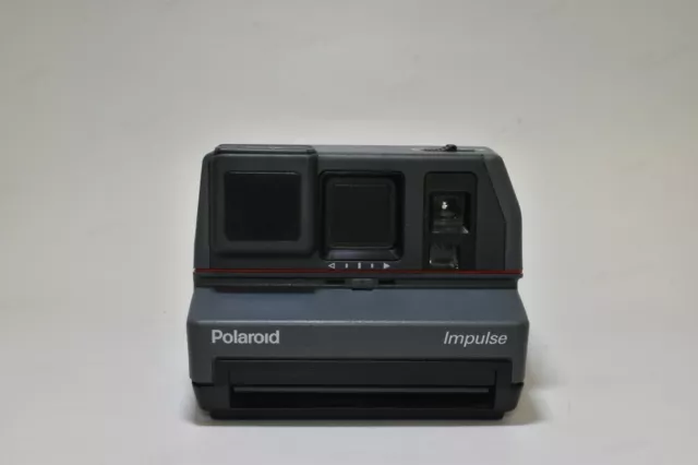 Appareil photo instantané Polaroid Impulse avec flash pop-up 2