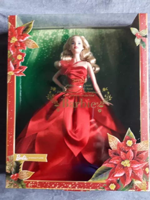 🎅 Mattel — Barbie Signature Joyeux Noël 2022 — Blonde — Poupée mannequin HBY03