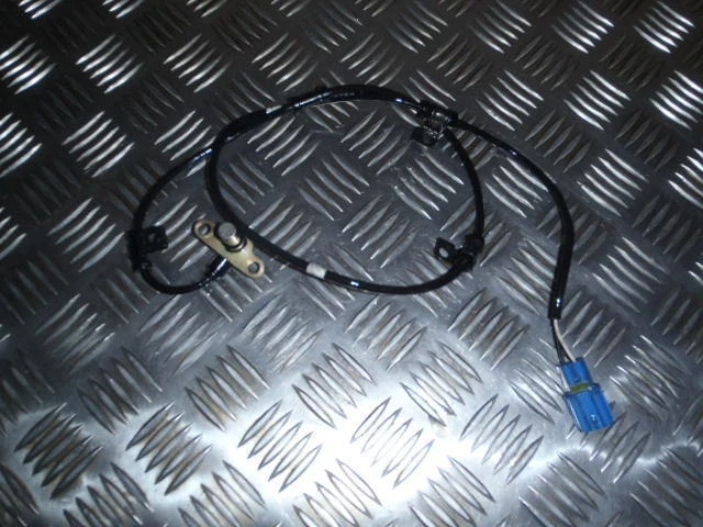 Honda CBF CB 600 F . Sonde Capteur frein ABS sensor AV