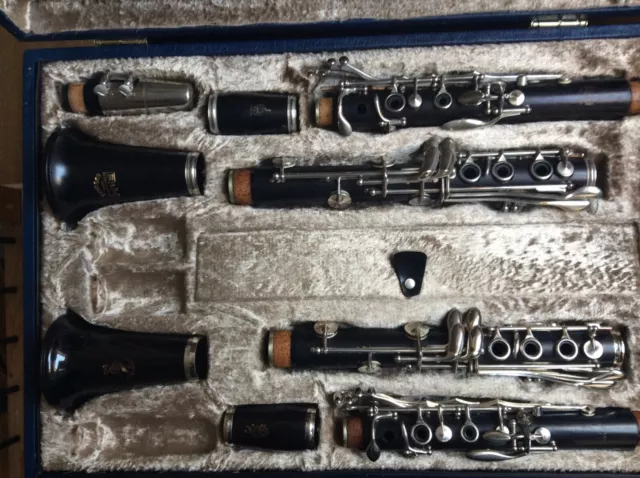 Boosey & Hawkes Bb and A wooden Carinets