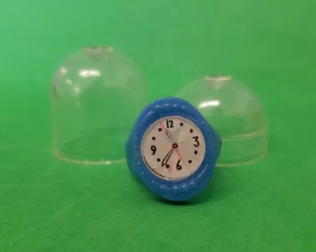 Vintage miniature mini CLOCK FLICKER blue Ring & Capsule gumball vending prize