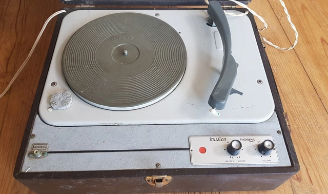 Poulie Axe Repose Plateau Pour Platine Vinyle Thorens TD 166 - Pièce Détachée D'occasion