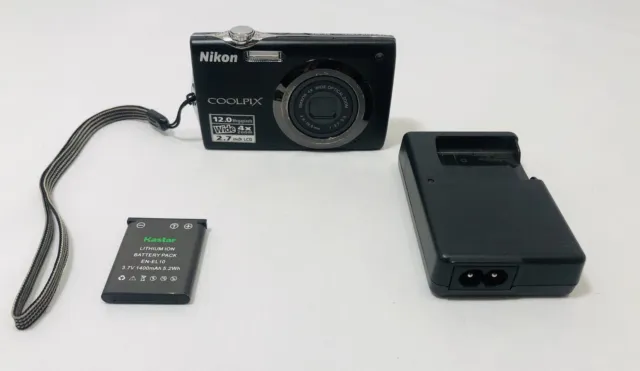 Nikon COOLPIX S3000 12.0MP Digital Camera - Black FOR PARTS NOT WORKING PROPERLY