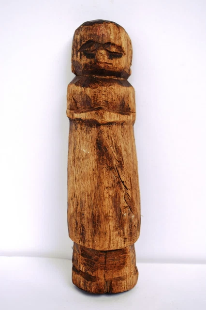 Ancien En Bois Primitive Poupée Putali Fabriqué À La Main Statue D'art Populaire