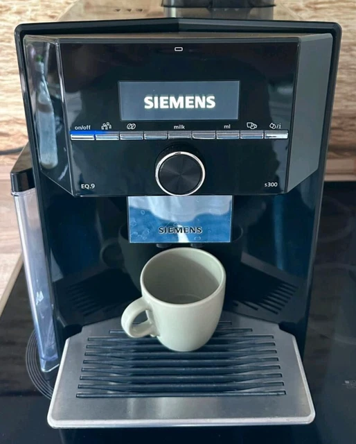 Siemens Eq 9 S100 Unterschied S300 SIEMENS EQ.9 S300 Kaffeevollautomat - Schwarz (TI923509DE) EUR 429,00