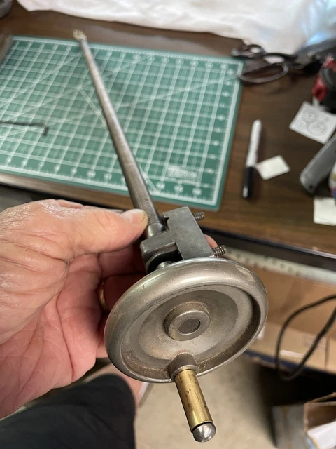 Craftsman 6” 109 Lathe Lead Screw W/support Bracket, Spacers And Hand Wheel