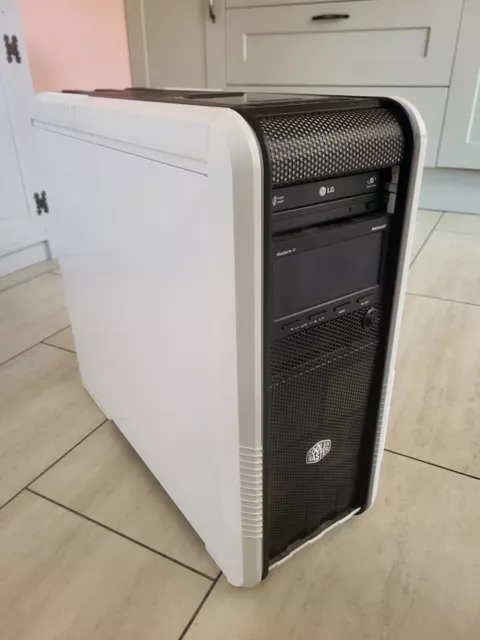 Cooler Master 690 II White Advanced (Getting rare now) With PSU And Cooling Fans