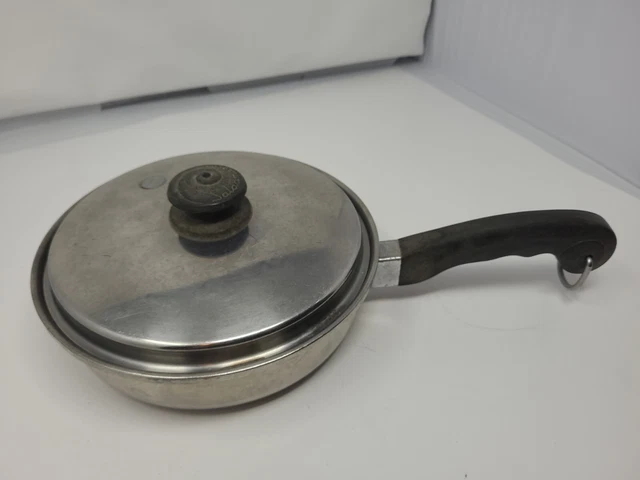Sartén Saladmaster 9 pulgadas 18 8 Tri Revestida con Tapa de Vapeo Acero Inoxidable 808