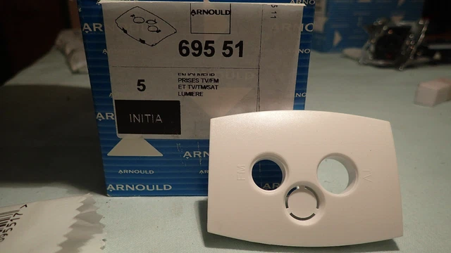 Arnould INITIA - 69551 - Manette Prise TV-FM ou TV-FM-SAT - A L'UNITE