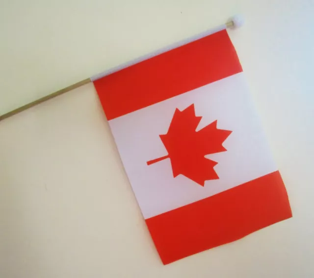 CANADA MEDIUM HAND WAVING FLAG 9"X6"  FLAGS Ottawa Montreal Toronto CANADIAN
