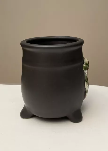 VINTAGE BLACK MAJOLICA Style Frog Planter Vase Green/Red Frog on one ...