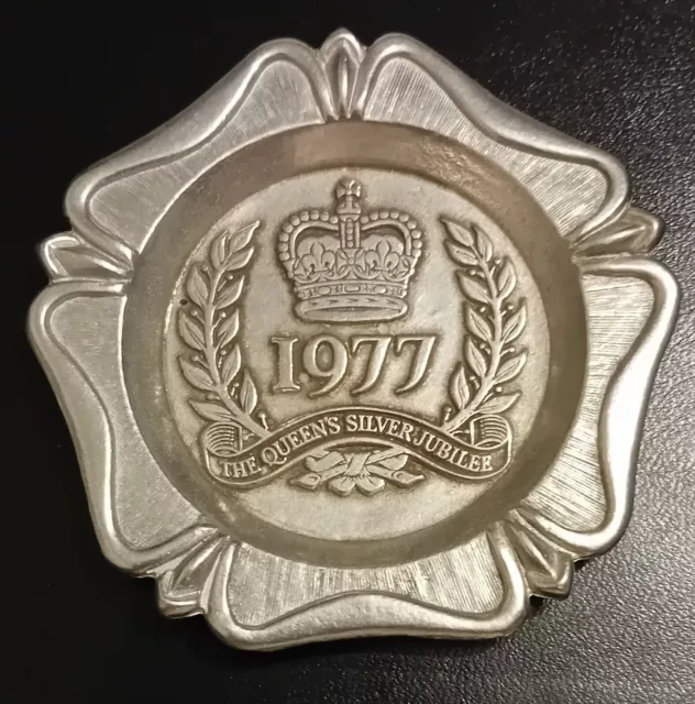 1977 Boxed Solid Pewter Dish - Queen Elizabeth II Silver Jubilee