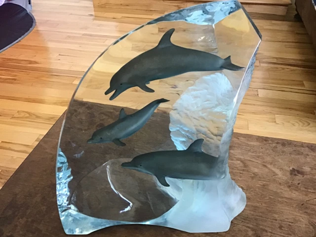 ROBERT WYLAND lucite sculpture "Dolphin Wonder" #1091 of 2001 ROBERT WYLAND lucite sculpture "Dolphin Wonder" #1091 of 2001