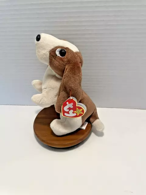 Tracker Basset Hound Dog 5th Gen 1998 Retired Ty Beanie Baby Collectible Gifts