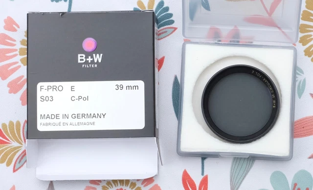 B+W Filtre Polarisant Circulaire High Transm. Master 77mm