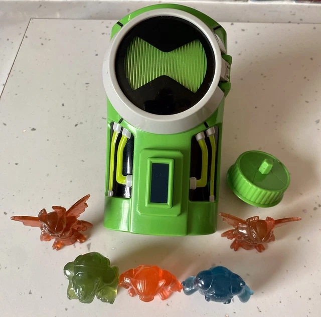 BEN 10 ULTIMATE Alien Ultimatrix Watch Omnitrix With 5 Figures 20 00 