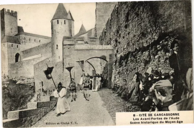 CPA Cité de CARCASSONNE-Les Avant-Portes de l'Aude Scéne historique (261264)