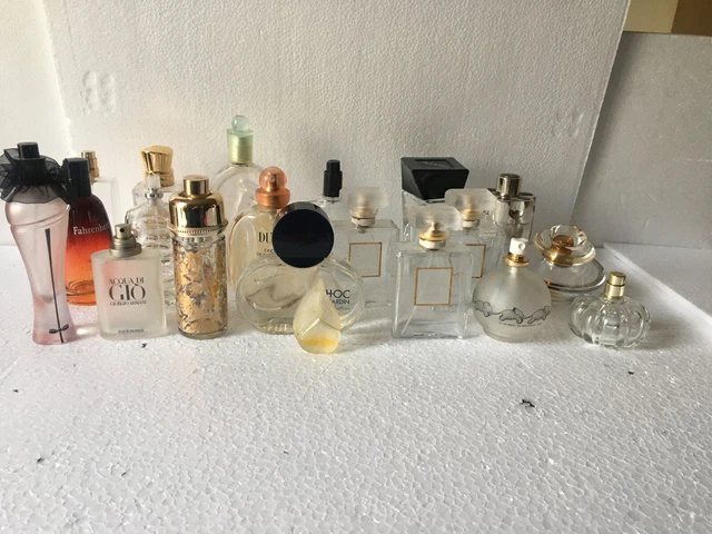 Flacons De Parfum Anciens De Collection