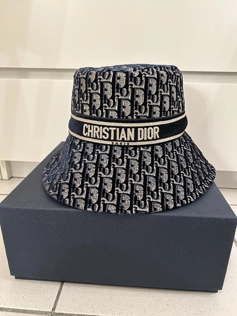En images  notre sélection de chapeaux pour femmes  Challenges