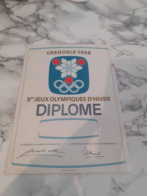 Badge Rare JO Grenoble 1968 - Air France, Made In France
