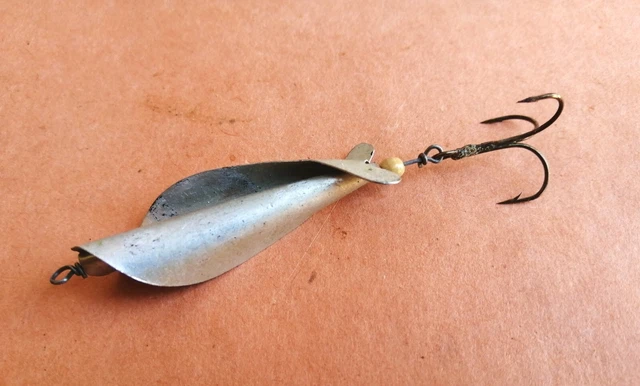 RARE / ANCIENNE cuiller de PÊCHE " L'ESSOR" / 12 Gr / 1940s EUR 5,00 - FR
