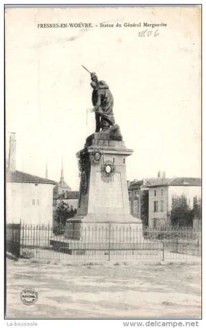 55 FRESNES EN WOEVRE -- statue du general Marguerite ---