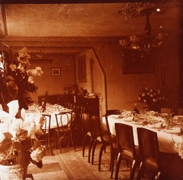 FRANCE Maison Restaurant c1930 Photo Stereo Plate Vintage Pn6