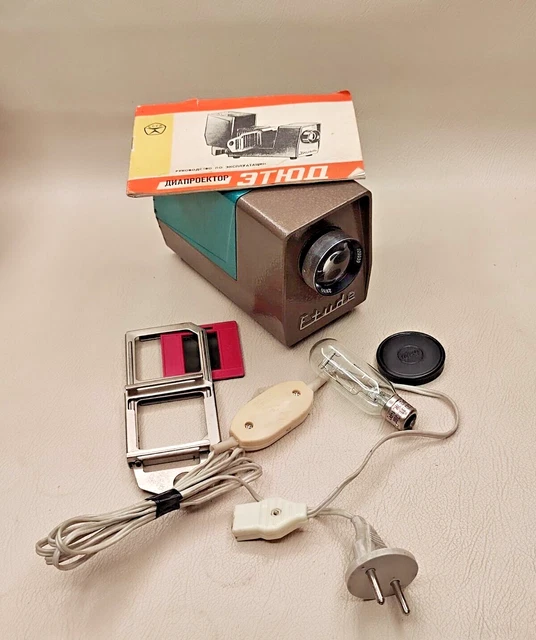 ANCIEN PROJECTEUR DE Diapositives Soviétique Etude URSS Années 70 EUR