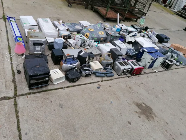Untested Used Electrical Goods Job Lot Sold As Faulty Items Spare Parts Repair 1