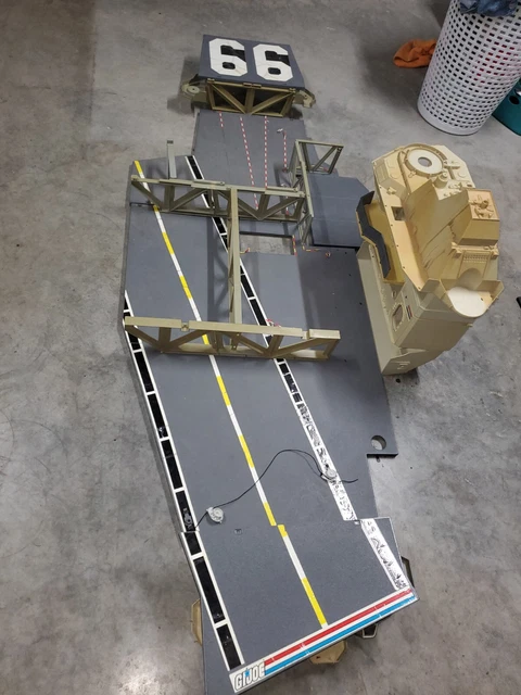 Porte-avions U.S.S. Flagg G.I. Joe Hasbro 1985 - Collector, Occasion