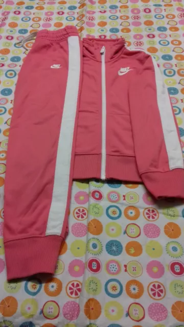 Nike Girls Tracksuit Full Zip Top/Bottoms Age 6-8 Years