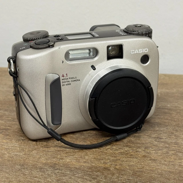 10 CASIO カシオ　QV-4000 ※難あり CASIO カシオ QV-4000 ※難あり デジタルカメラ