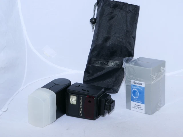 Metz 54 MZ-3 Twin Tube Bounce Flash with SCA 356 Flash Adapter for Rollei 6000.