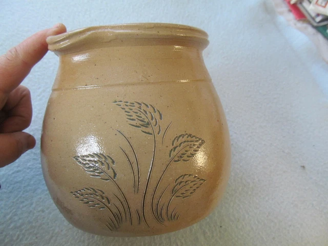 Pichet en GRES  Poterie des MOTTES à Saint Amand en Puisaye