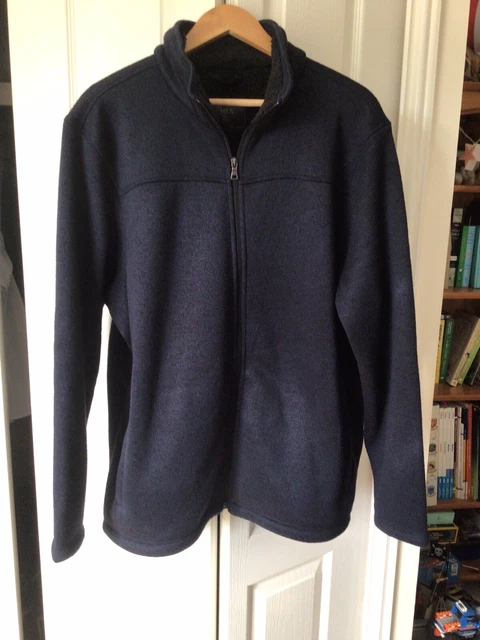 Marks and Spencers Men’s Navy Fleece Lined Zipper Top Size XL VGC