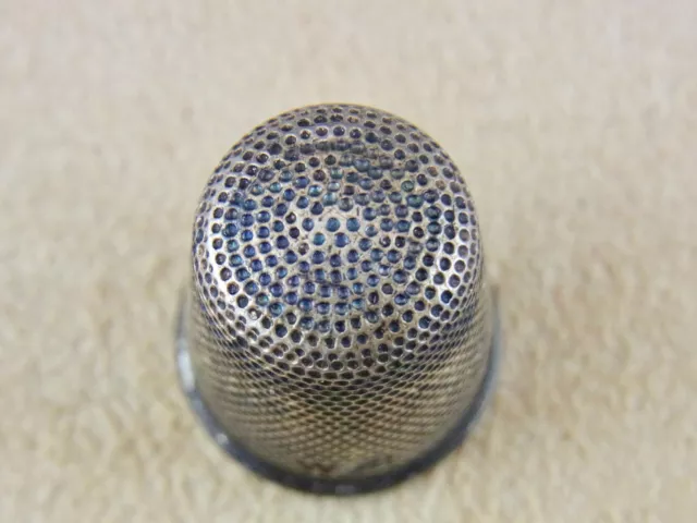 beautiful old thimble hat silver 800/- #59 3