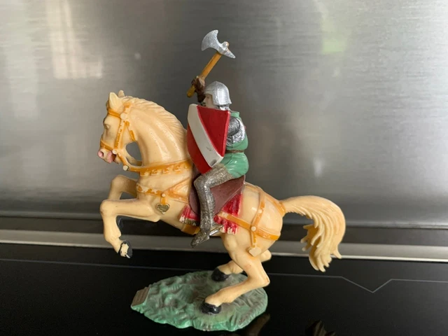 Figurine Starlux Moyen Âge - Soldat Avec Masse D'armes - échelle 1/32 - Non Peint - Occasion