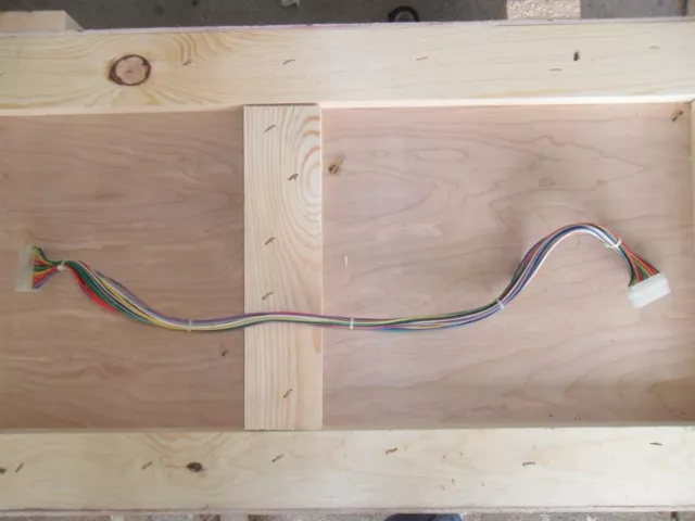 Pachislo Slot Machine Cable Originally from Savanna Chance
