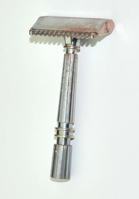 1930s Era Gem Micromatic Open Comb Single Edge Razor, NICE VALUE