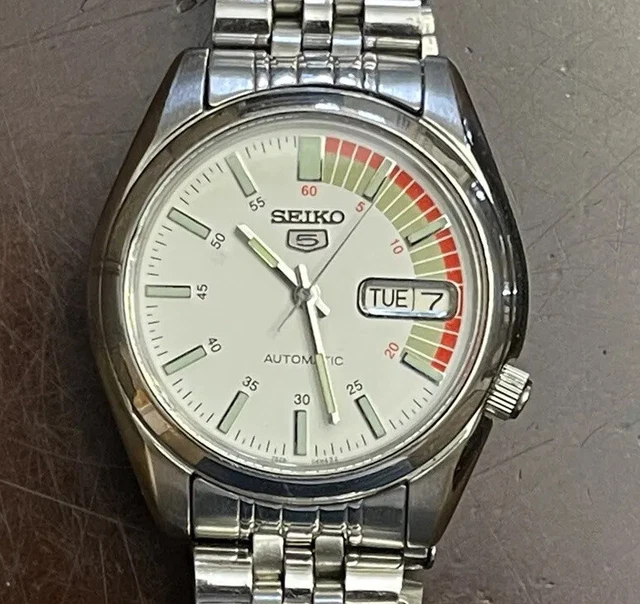 Seiko hotsell 5 snk369