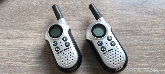 Talkie Walkies MOTOROLA TLKR T5 portée 6 km occasion bon éta 59