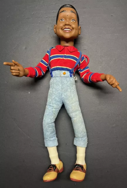 Vintage Hasbro 1991 Family Matters URKEL #9600 Talking Pull String Doll Toy