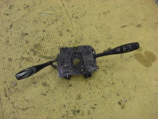 MITSUBISHI PAJERO 2002 TA-V65W Interruttore combinato MR329524 [Usato