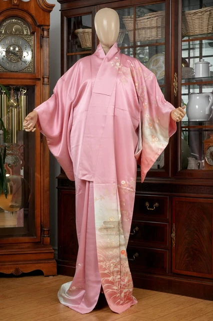 Dear Vanilla Japanese Silk Kimono Women's Robe Gown Authentic Japan Vintage Mint