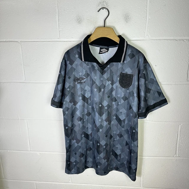 Vintage Umbro England Football Shirt Mens Extra Large Blackout 1990/92 Away Kit