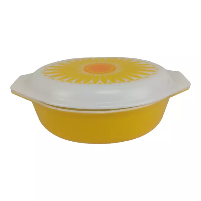 Vintage Pyrex Daisy Casserole, Sunflower Orange/ Yellow Casserole Dish