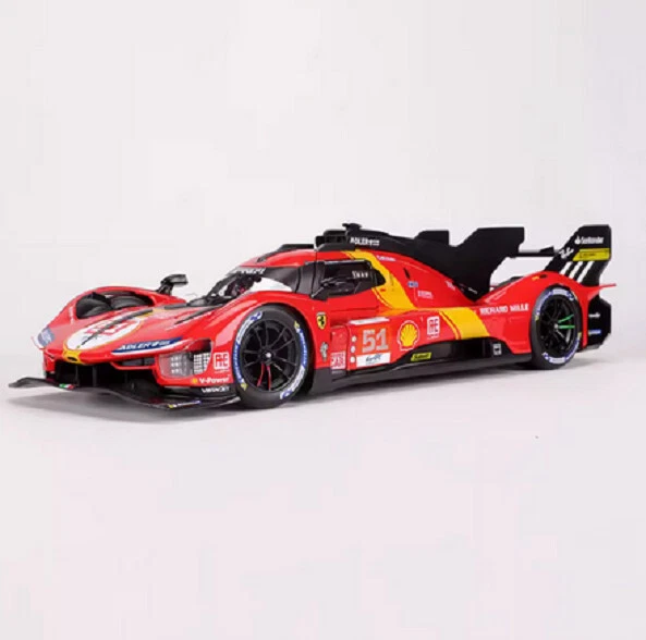 Voiture Ferrari 3.0L Turbo v6 Guidi/Calado/Giovinazzi 24h du mans