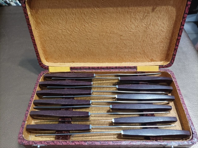 Set de 10 couteaux inox bakélite Set de 10 couteaux inox bakélite